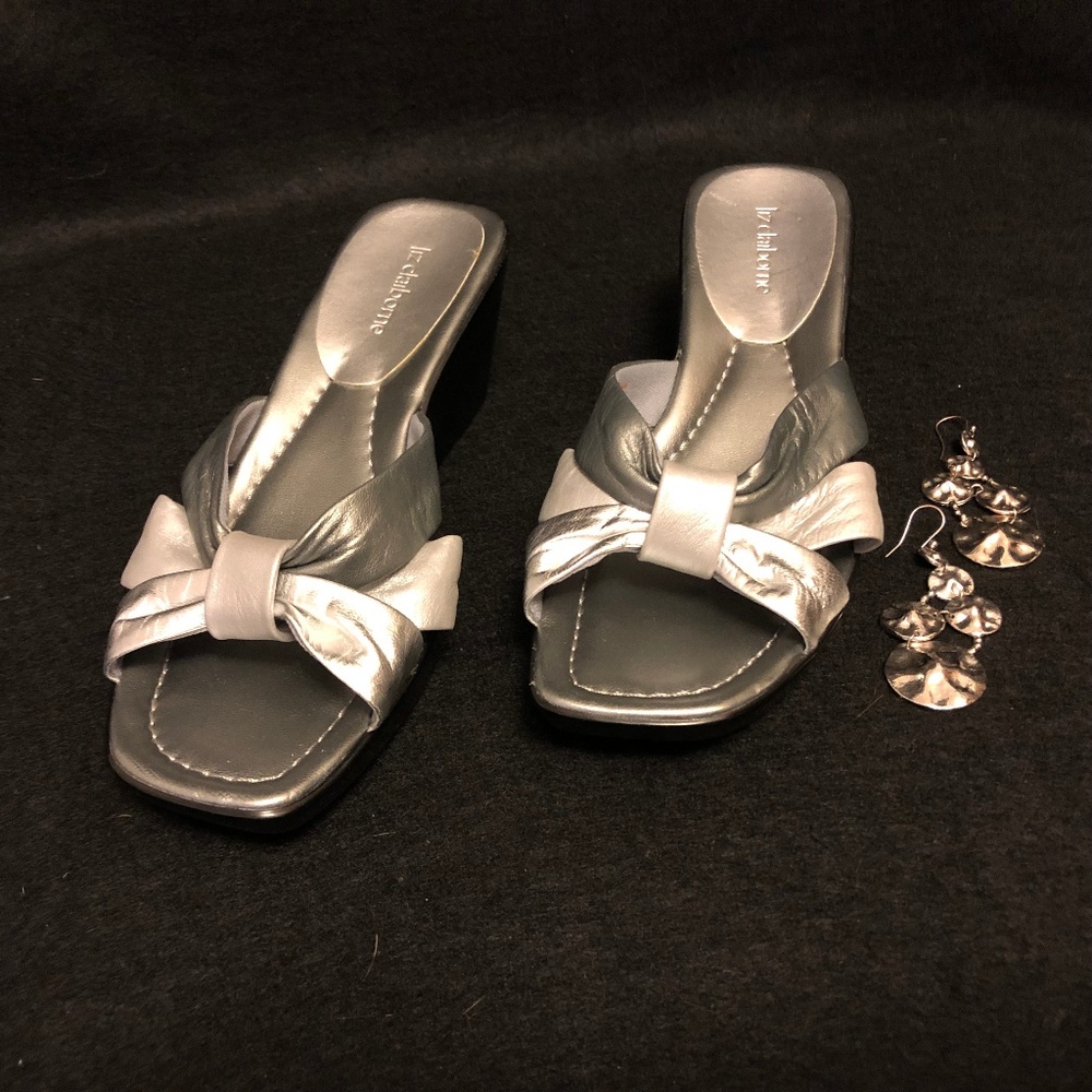 Liz Claiborne Women's 71/2 Med Silver Shoes